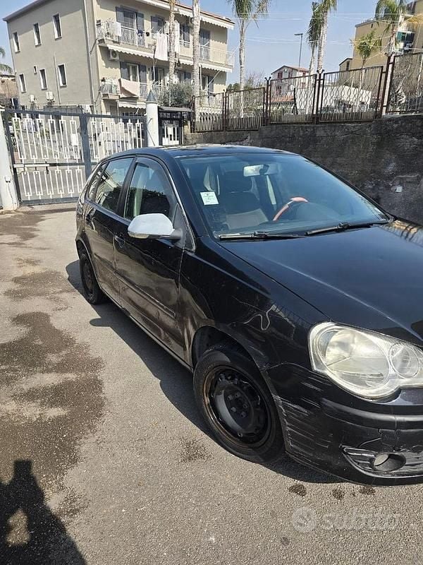 Occasion VW Polo 80 ch (58 kW) 2005 Noir Citadine