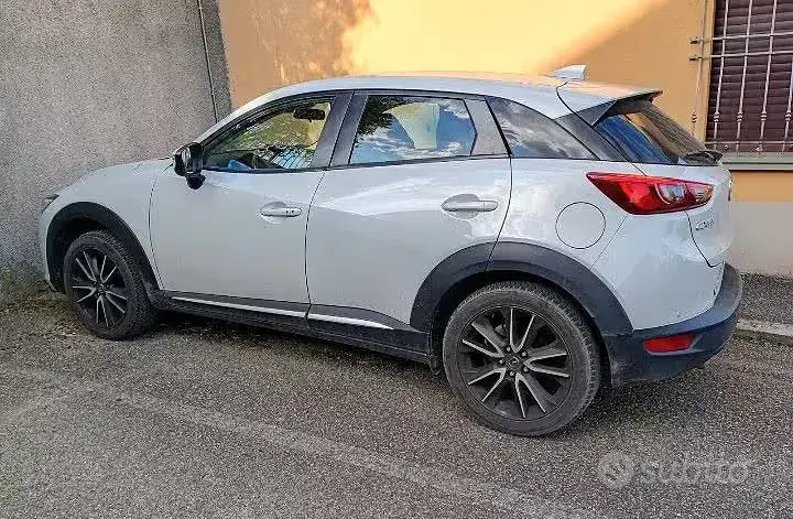 Usata Mazda 3 105 CV (77 kW) 2017 Station wagon