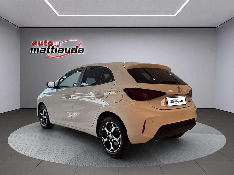 Nuova MG MG3 Luxury 194 CV (142 kW) 2026 Dover white Utilitaria