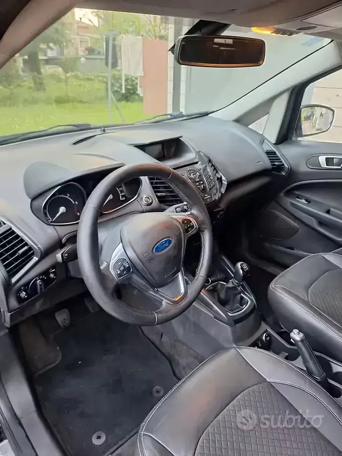 Usata Ford Ecosport Titanium 95 CV (69 kW) 2015 Nero SUV