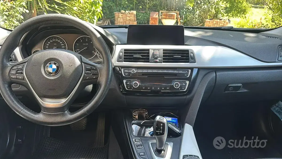 Usata BMW 320 190 CV (139 kW) 2018 Grigio Station wagon