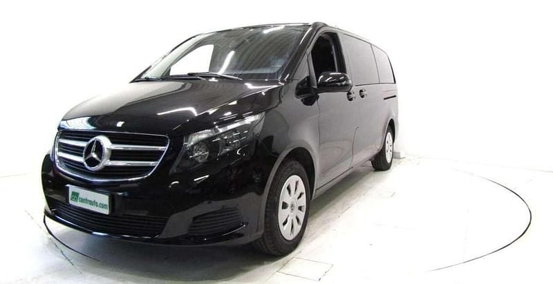 Usata Mercedes V220 Executive 163 CV (119 kW) 2019 Nero Monovolume