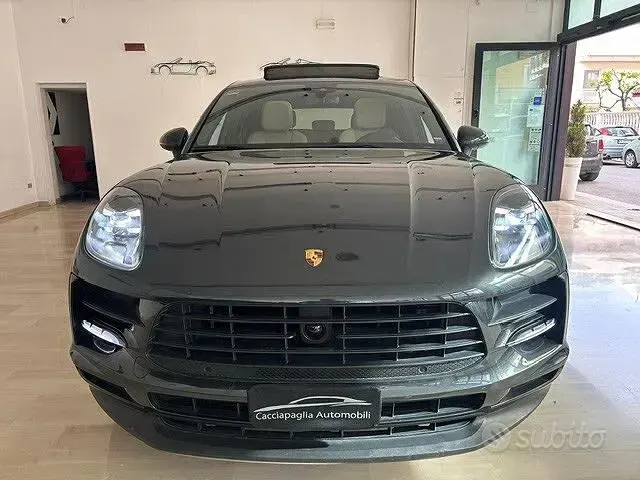 Usata Porsche Macan 245 CV (180 kW) 2021 Blu SUV