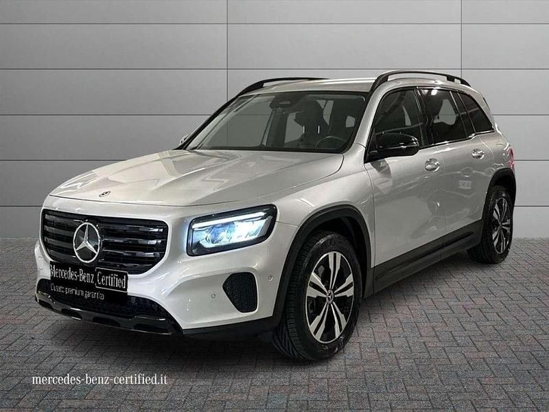 Argento Usata 2024 Mercedes GLB200 Advanced Plus SUV | 37.900 € (Buon prezzo) - Immagine 1/4