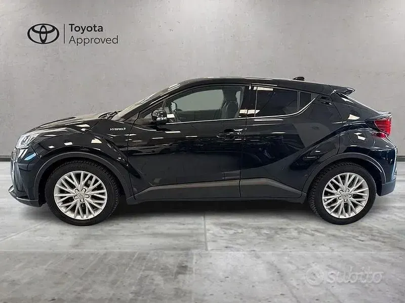 Usata Toyota C-HR Lounge 122 CV (89 kW) 2021 Nero SUV
