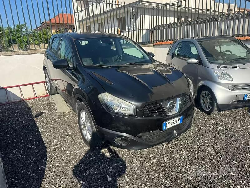 Usata Nissan Qashqai Tekna 110 CV (80 kW) 2012 Nero SUV