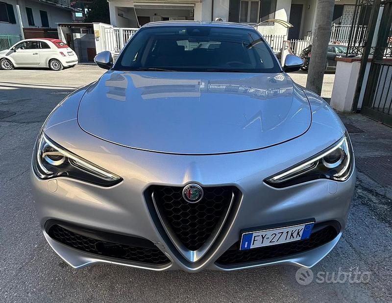Usata Alfa Romeo Stelvio 190 CV (139 kW) 2018 SUV