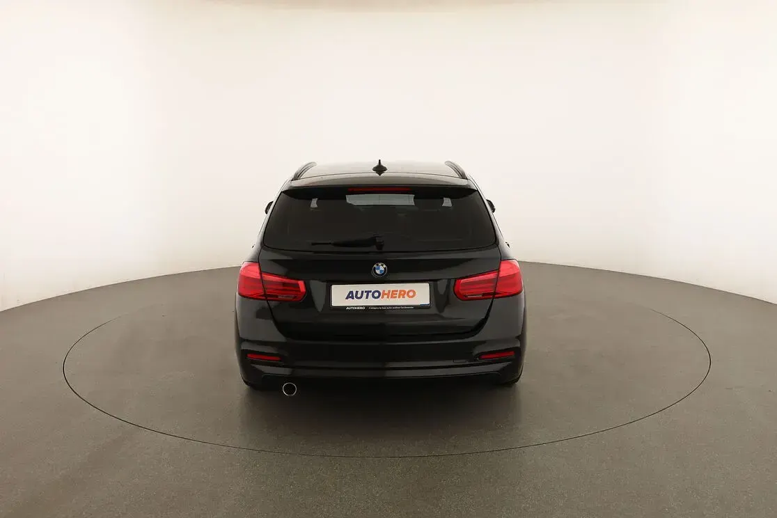 Usata BMW 318 Advantage 150 CV (110 kW) 2017 Nero Station wagon