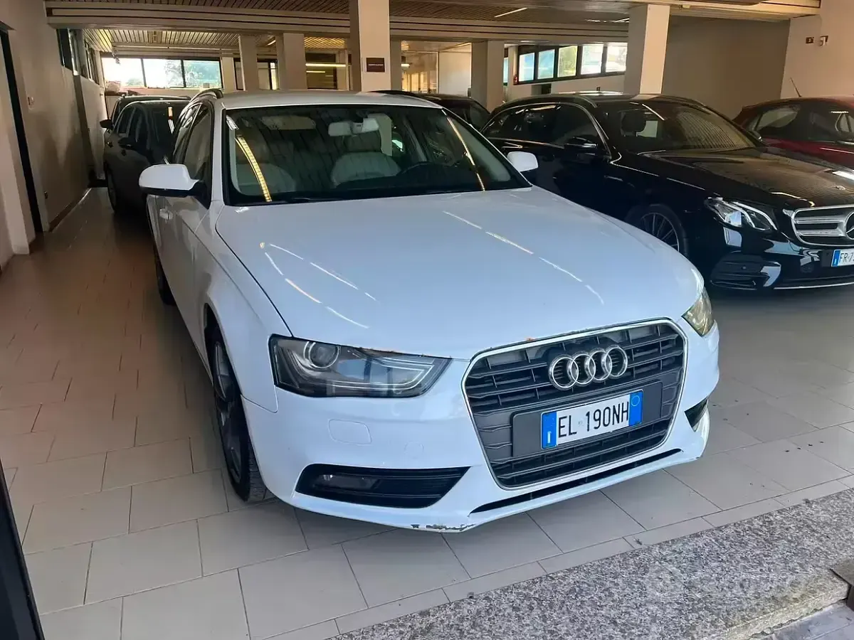 Usata Audi A4 Ambiente 177 CV (130 kW) 2012 Bianco Station wagon