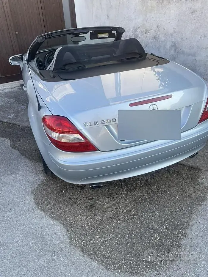 Usata Mercedes SLK200 184 CV (135 kW) 2008 Grigio Cabrio