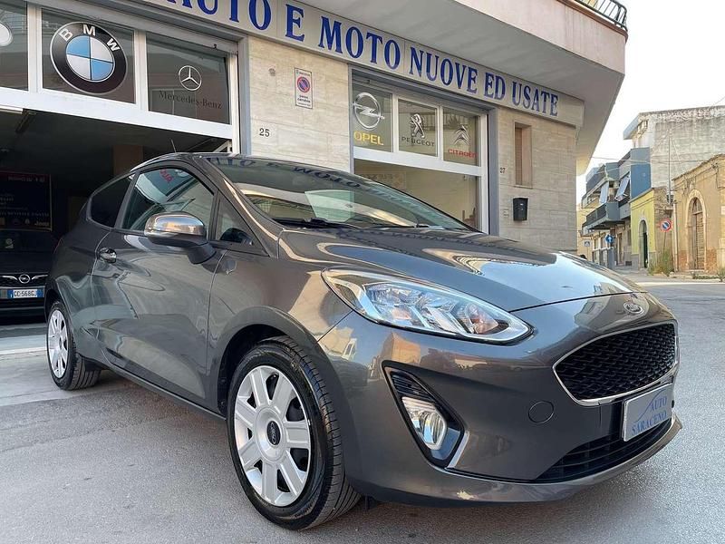 Usata Ford Fiesta Trend 125 CV (91 kW) 2021 Grigio magnetic met. Utilitaria