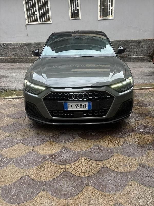 Usata Audi A1 S-Line 116 CV (85 kW) 2019 Grigio SUV