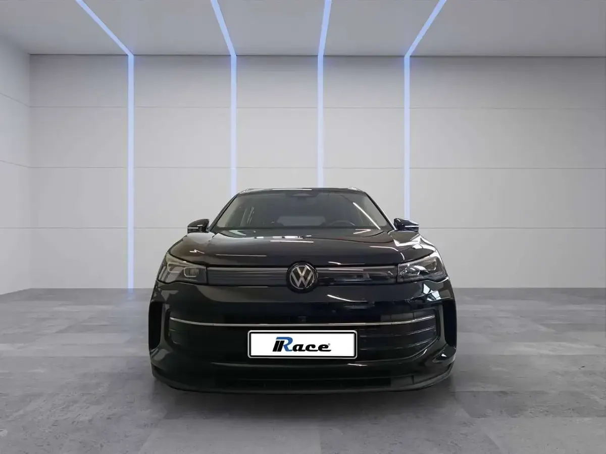 Usata VW Tiguan Life 131 CV (96 kW) 2025 Nero SUV