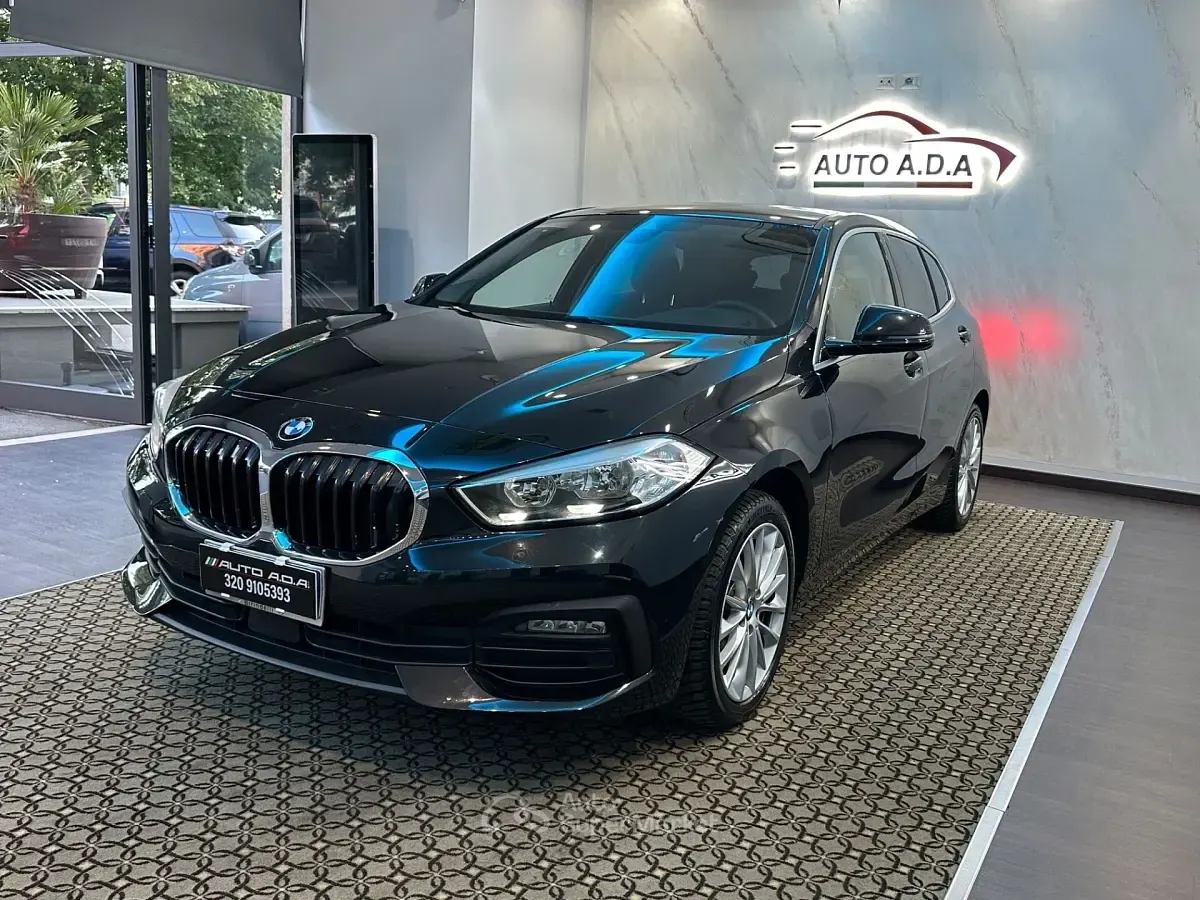 Usata BMW 116 Sport Line 116 CV (85 kW) 2021 Nero Utilitaria