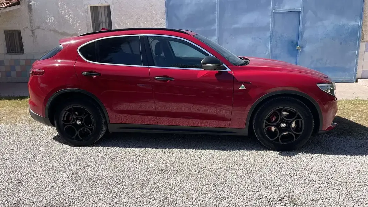 Usata Alfa Romeo Stelvio 179 CV (131 kW) 2017 SUV