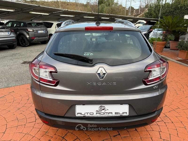 Usata Renault Mégane GrandTour 110 CV (80 kW) 2013 Gray Station wagon