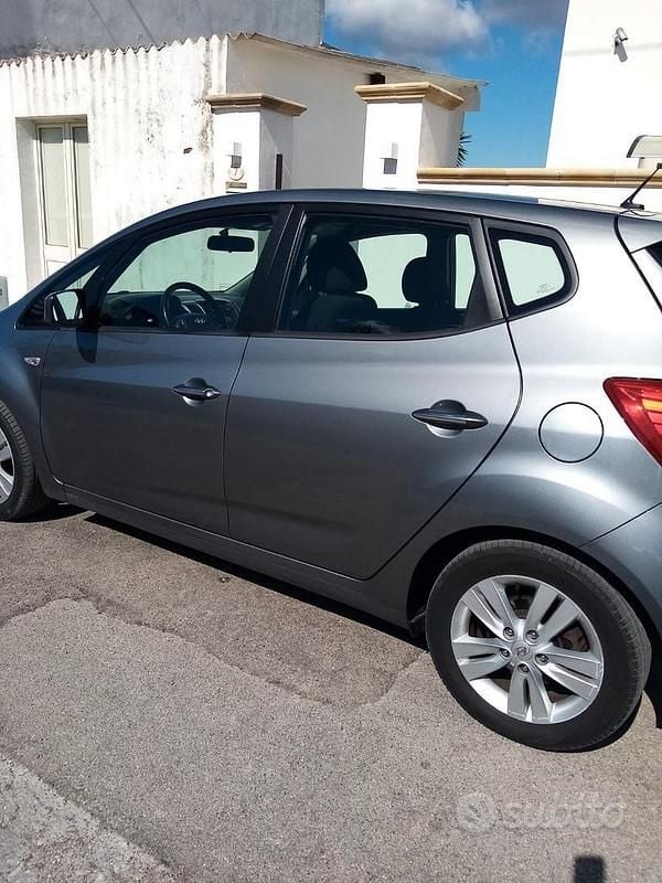 Usata Hyundai ix20 90 CV (66 kW) 2012 Grigio Utilitaria