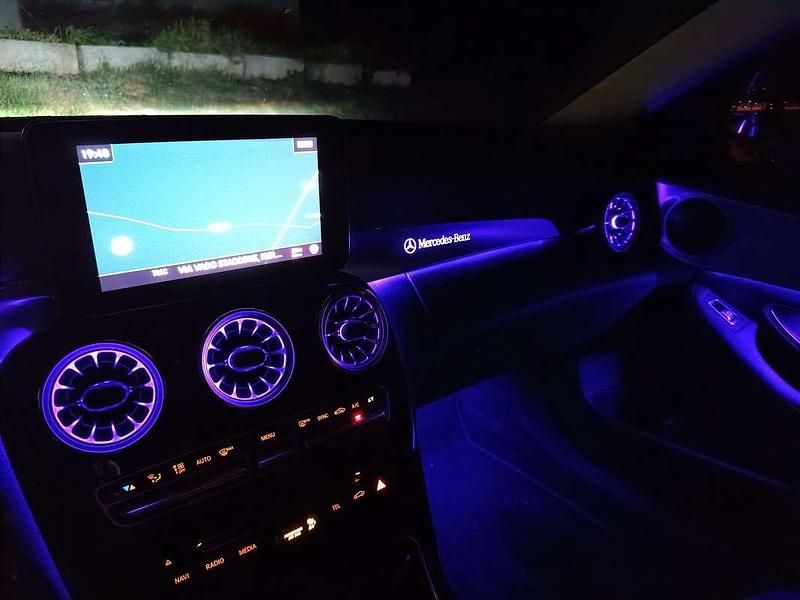 Usata Mercedes C250 204 CV (150 kW) 2016 Nero Berlina