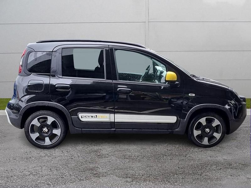 Usata Fiat Panda 70 CV (51 kW) 2025 Nero cattivo Utilitaria