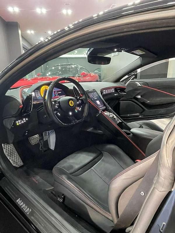 Usata Ferrari Roma 620 CV (456 kW) 2023 Nero Coupé
