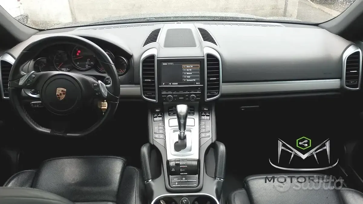 Usata Porsche Cayenne 326 CV (239 kW) 2013 Nero SUV