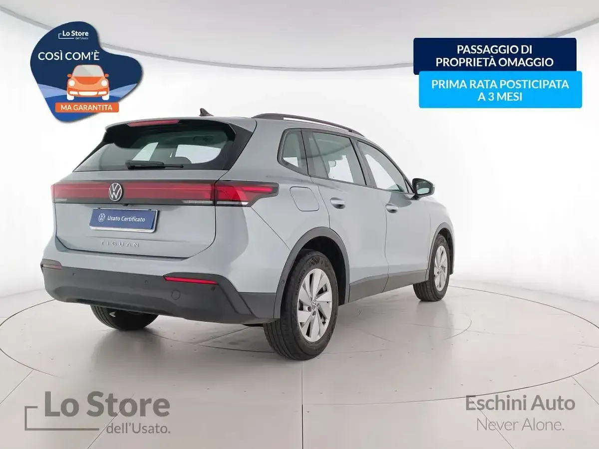 Usata VW Tiguan Life 150 CV (110 kW) 2024 Dolomite silver metallizzato SUV