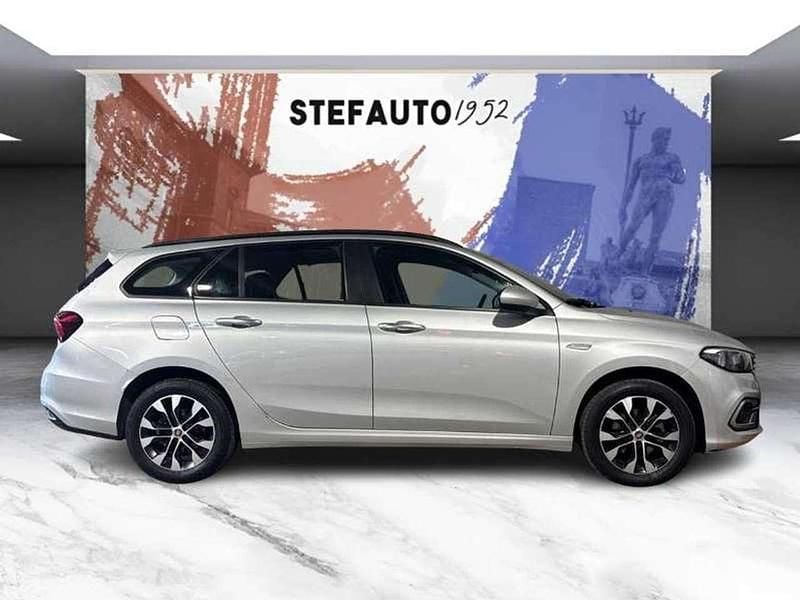 Usado Fiat Tipo S 95 HP (69 kW) 2022 Cinzento Carrinha