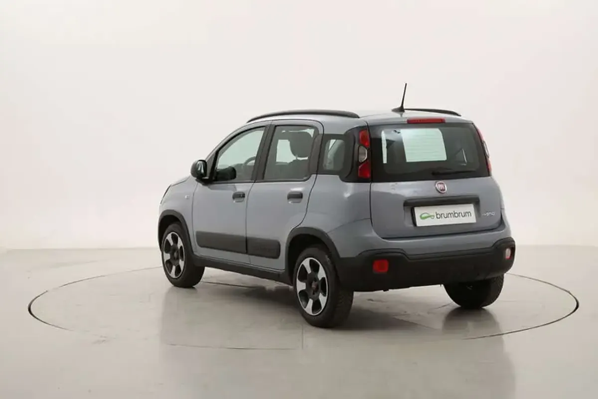 Usata Fiat Panda Cross Cross 71 CV (52 kW) 2022 Grigio Utilitaria