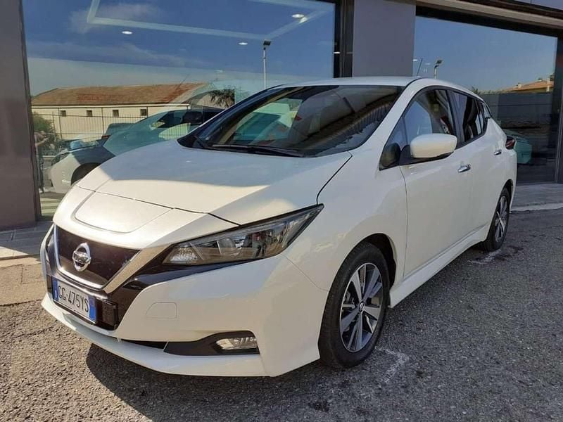 Usata Nissan Leaf N-Connecta 89 kW (122 CV) 2021 Bianco Utilitaria