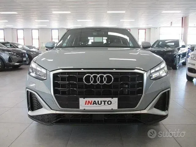 Usata Audi Q2 S-Line 150 CV (110 kW) 2025 Grigio freccia SUV