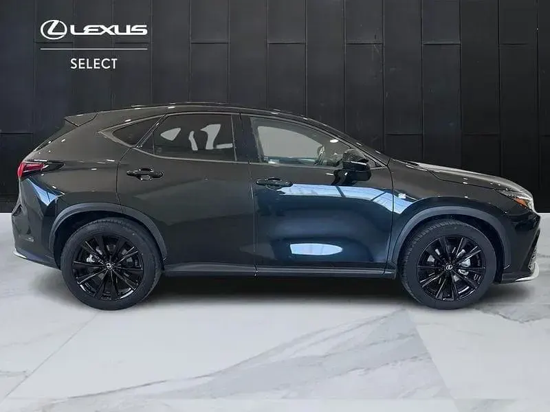 Usata Lexus NX350h Sport Line 243 CV (178 kW) 2024 Nero SUV