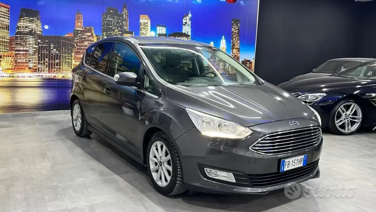 Usata Ford C-MAX Titanium 120 CV (88 kW) 2015 Grigio Monovolume