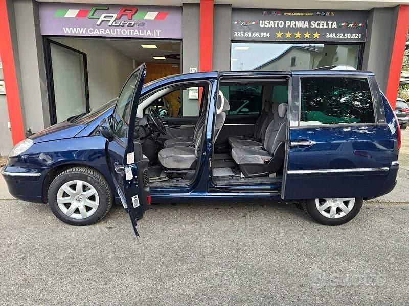 Usata Peugeot 807 163 CV (119 kW) 2012 Blu Monovolume