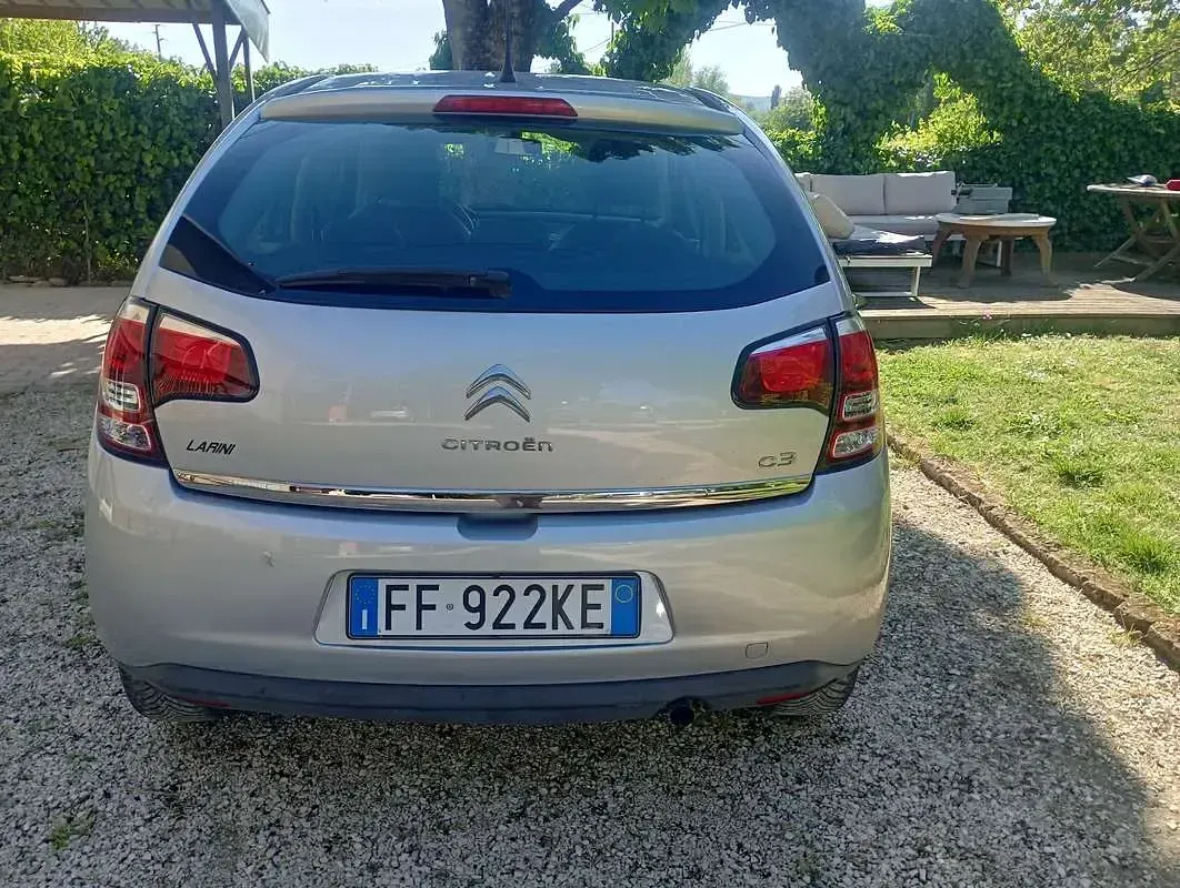 Usata Citroën C3 Feel 82 CV (60 kW) 2016 Argento Berlina