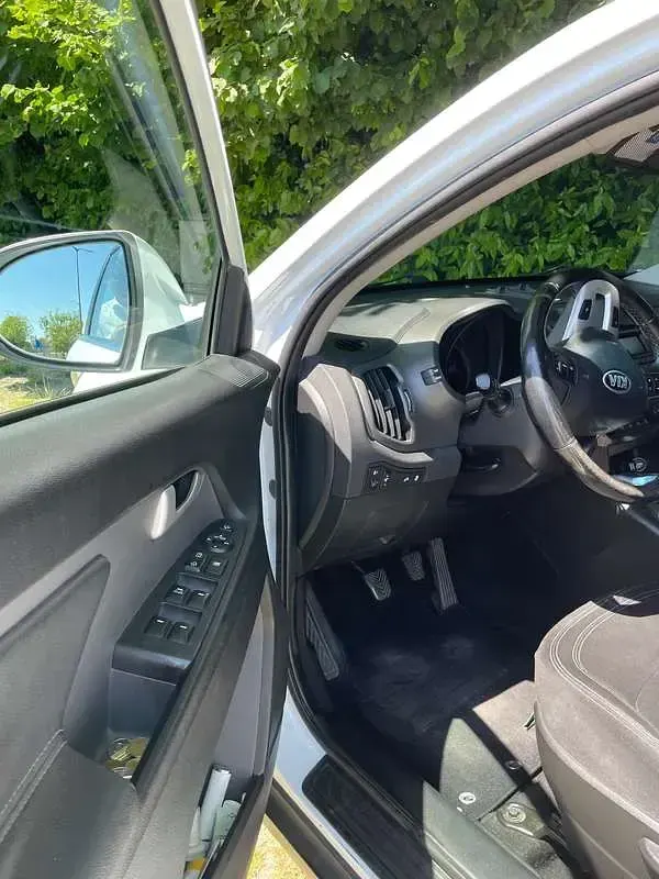 Usata Kia Sportage Plus 116 CV (85 kW) 2013 Bianco SUV