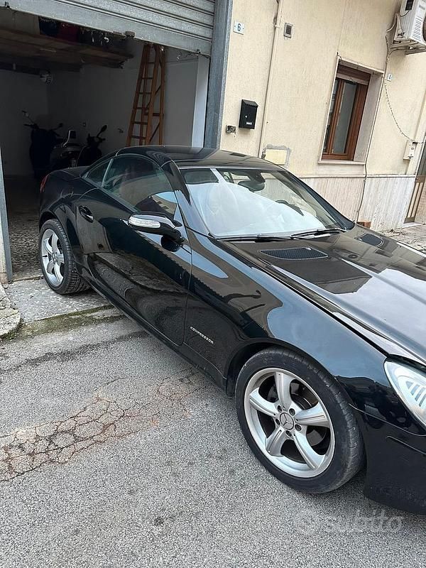 Usata Mercedes SLK200 2005 Nero Cabrio