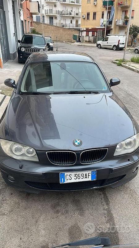 Usata BMW 120 163 CV (119 kW) 2004 Grigio Utilitaria