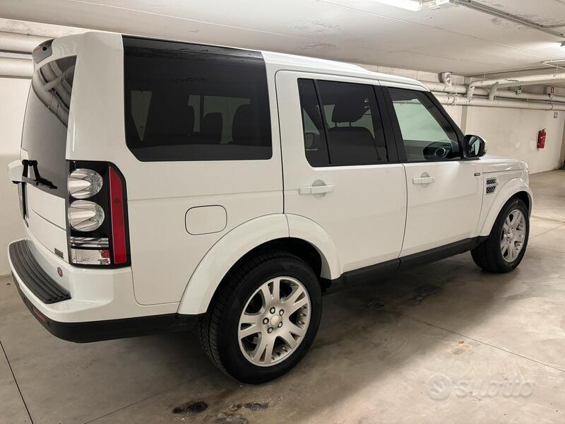 Usato 2014 Land Rover Discovery 4 3.0 Diesel 211 CV (24.500 €)