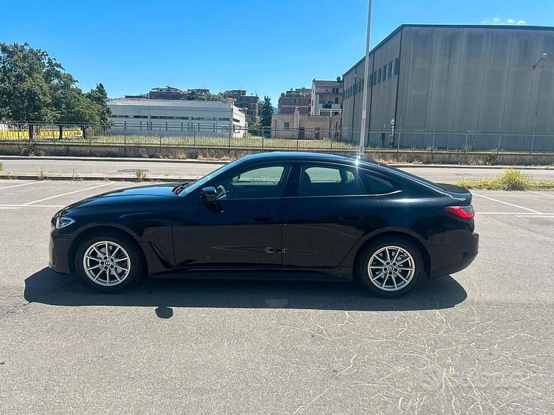Nero Usata 2022 BMW 420 Sport Line Coupé | 37.990 € (Buon prezzo) - Immagine 1/4