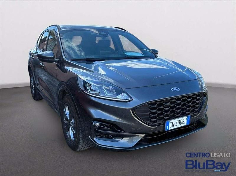 Usata Ford Kuga ST-Line 150 CV (110 kW) 2023 Grigio SUV