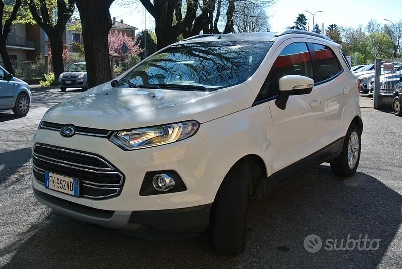 Usado Ford Ecosport Titanium 95 HP (69 kW) 2017 Branco SUV