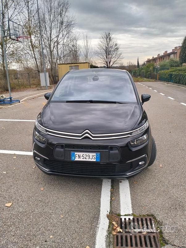 Nero Usata 2018 Citroën C4 Picasso Shine Monovolume | 7500 € (Super prezzo) - Immagine 1/4