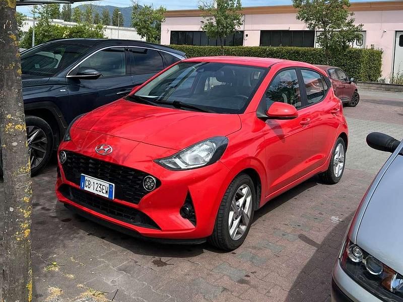 Usata Hyundai i10 Prime 67 CV (49 kW) 2020 Rosso Utilitaria