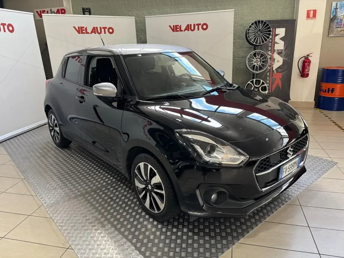 Usata Suzuki Swift 90 CV (66 kW) 2019 Nero Utilitaria