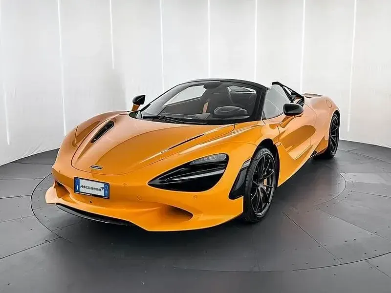 Nuova McLaren 750S 751 CV (552 kW) 2026 Arancione Cabrio