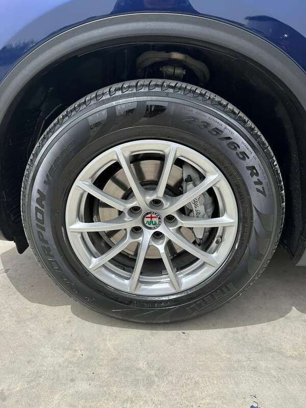 Usata Alfa Romeo Stelvio Executive 179 CV (131 kW) 2018 Blu SUV