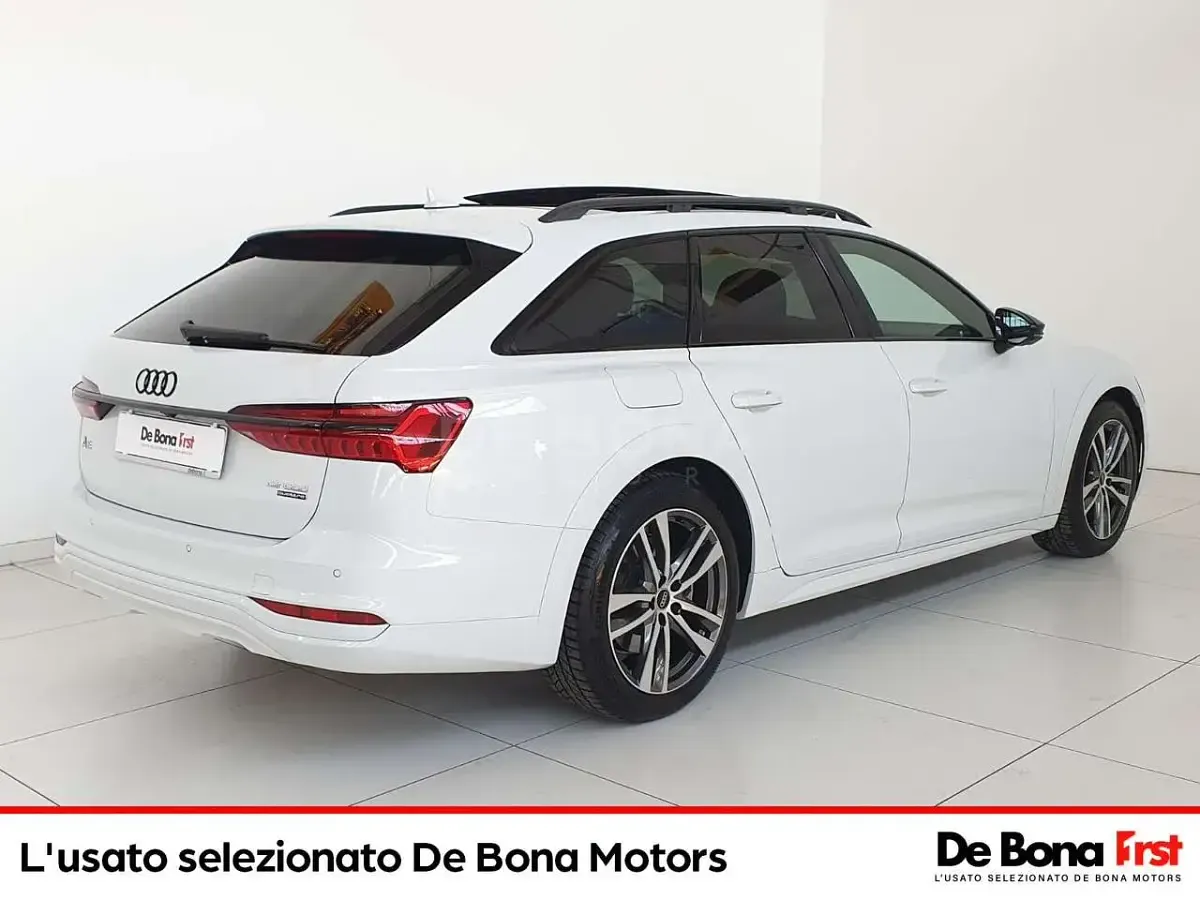 Usata Audi A6 Allroad Comfort 245 CV (180 kW) 2024 Bianco ghiaccio metallizzato Station wagon