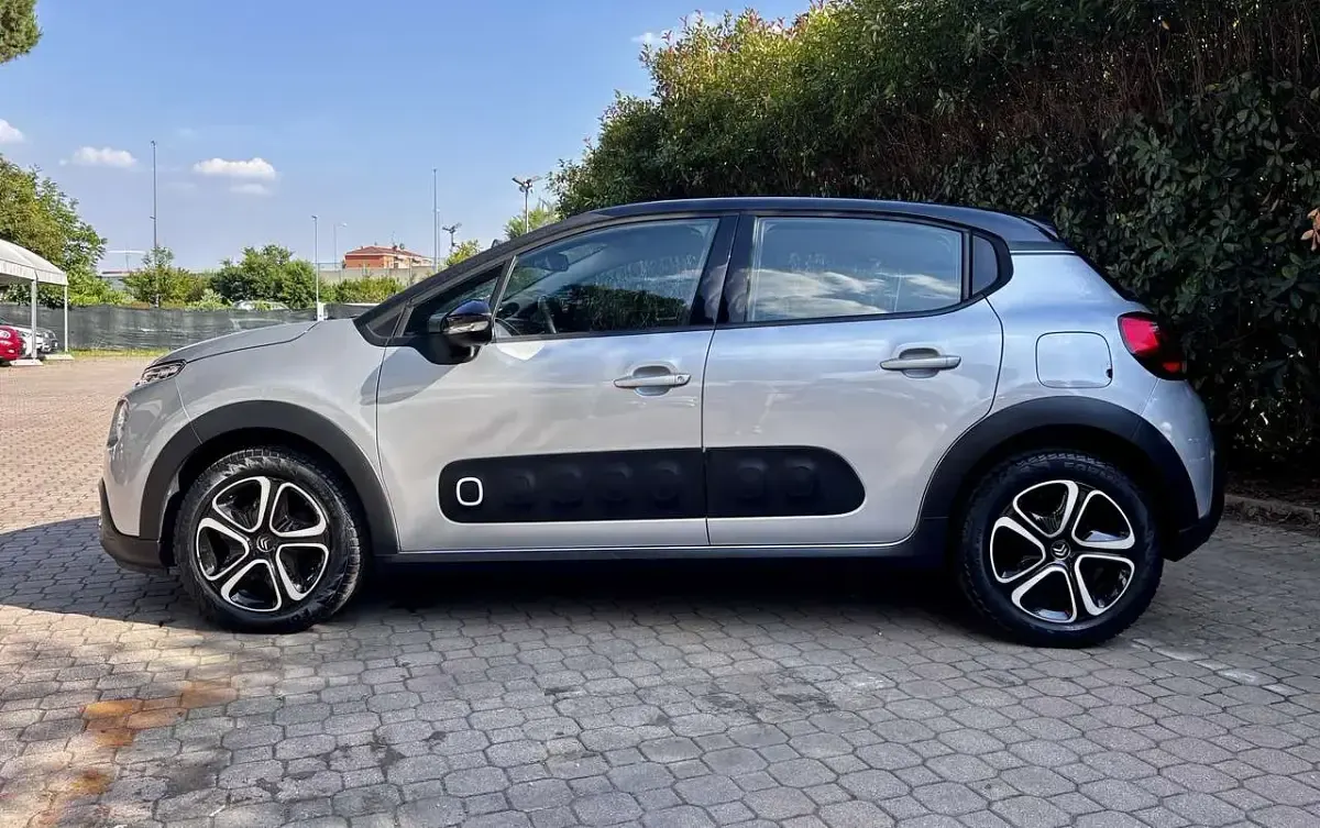 Usata Citroën C3 PureTech 82 CV (60 kW) 2017 Grigio Berlina
