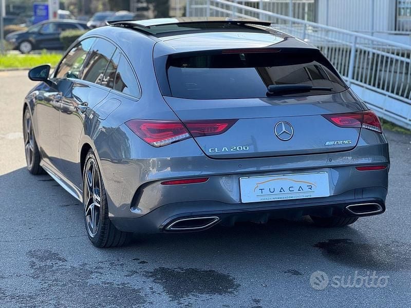 Usata Mercedes CLA200 Premium 163 CV (119 kW) 2019 Grigio Station wagon