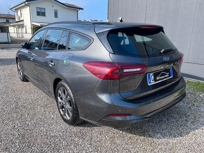 Usata Ford Focus ST-Line 125 CV (91 kW) 2023 Other Station wagon